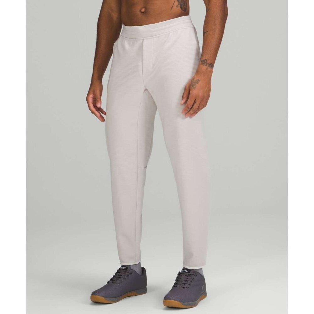 Lululemon GridLiner Fleece Jogger Heathered Dove Grey Men’s Medium 29 inseam